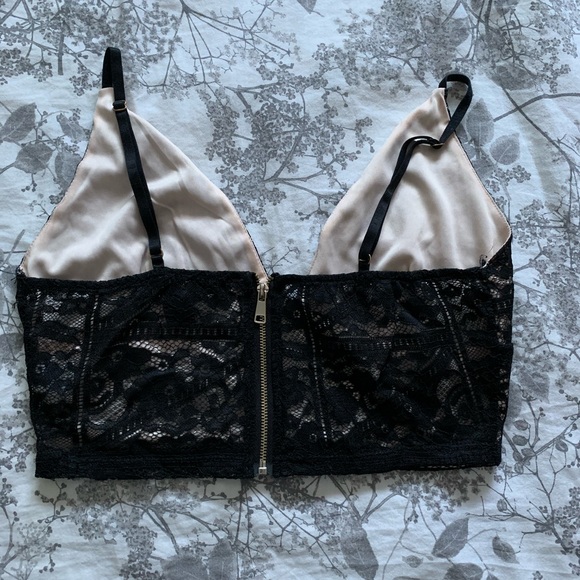 RevampedTop - Picture 2 of 3